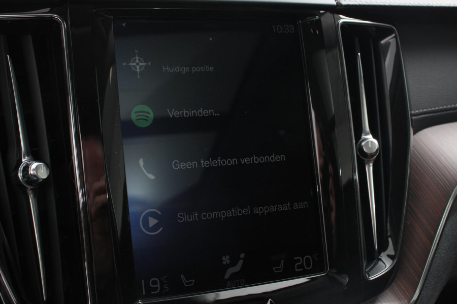 Volvo XC60 2.0 B5 250pk Inscription | Leder | Panorama dak | Navigatie | 19"Lichtmetalen velgen | Camera | Electrisch bedienbare achterklep