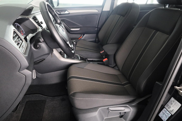 Volkswagen T-Roc 1.0 TSI Style 115 pk | Navigatie | Parkeersensoren | Autom. airco | Adaptieve cruise control |