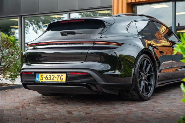 Porsche Taycan Sport Turismo GTS 93 kWh Panodak Leer Memory Bose