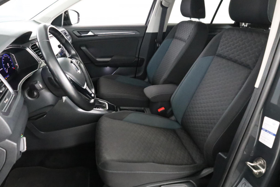 Volkswagen T-Roc 1.5 TSI Style 150 pk Automaat (DSG) | Navigatie | Parkeersensoren | Achteruitrijcamera | Autom. airco | Stoelverwarming |
