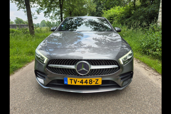 Mercedes-Benz A-Klasse 200 Business Solution AMG automaat . nl auto .