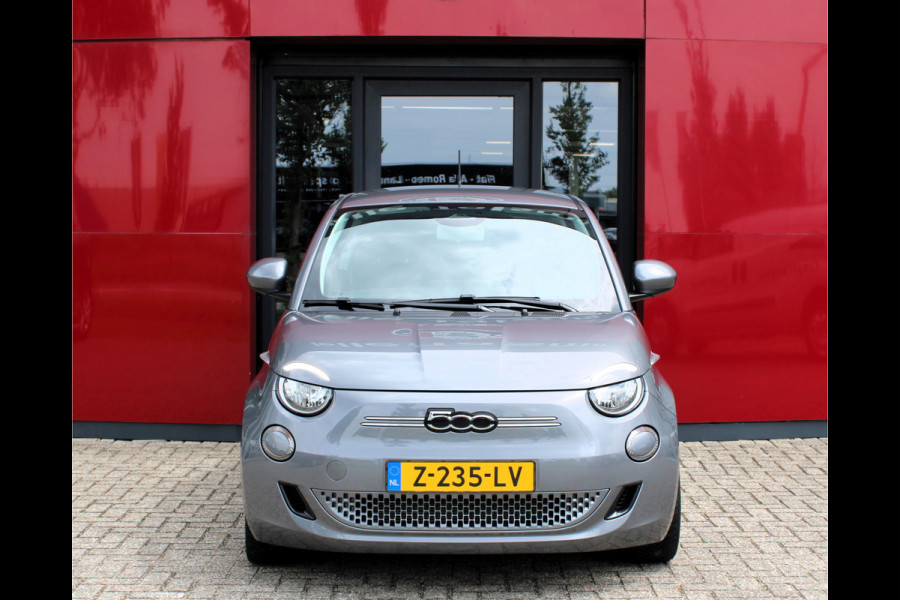 Fiat 500 3+1 Icon 42 kWh | 16" Velgen | keyless entree | Parkeersensoren