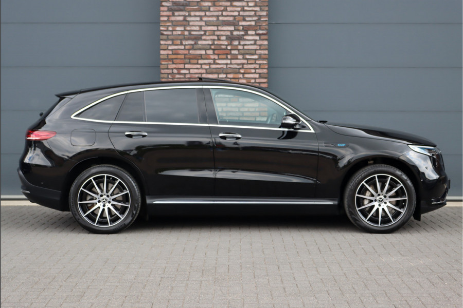 Mercedes-Benz EQC 400 4-MATIC Premium+ AMG Line 80 kWh, Schuifdak, Distronic+, Memory, Burmester, Trekhaak, Keyless Go, Surround Camera, Luchtkwaliteitspakket, Etc.