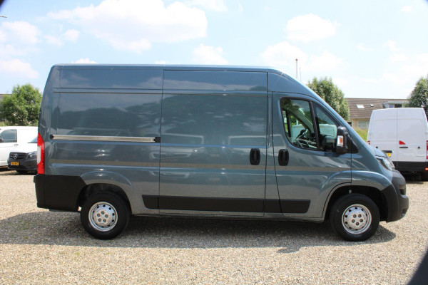 Peugeot Boxer 2.2 BlueHDi 120PK, L2H2, Airco