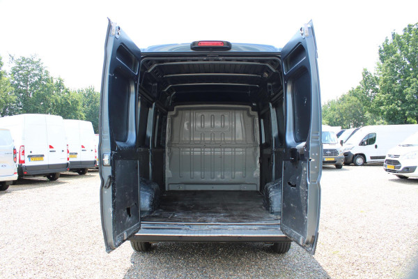 Peugeot Boxer 2.2 BlueHDi 120PK, L2H2, Airco