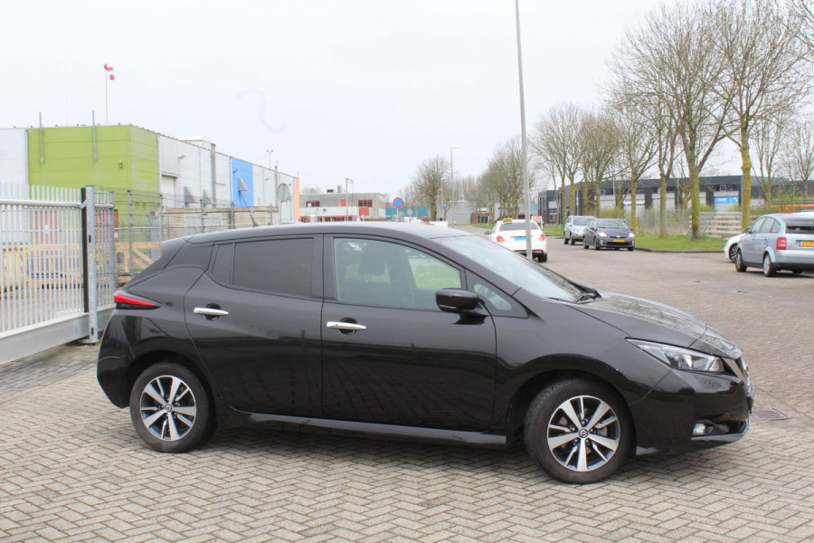 Nissan Leaf Acenta 40 kWh LED KEYLESS CAMERA NAVI rijklaar prijs