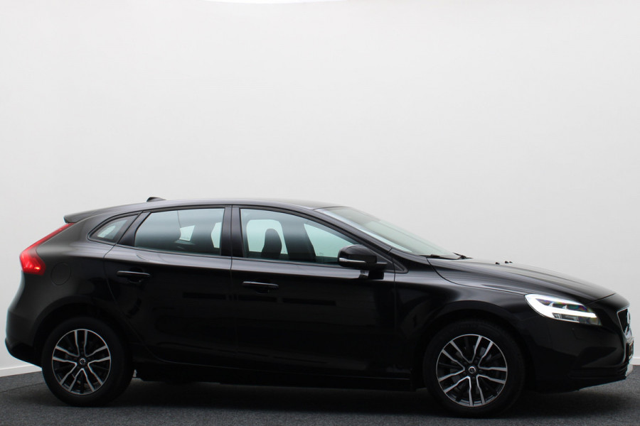 Volvo V40 2.0 T2 Nordic+ LED, PDC, Navigatie, Cruise, Stoelverwarming, Standkachel, City Safety