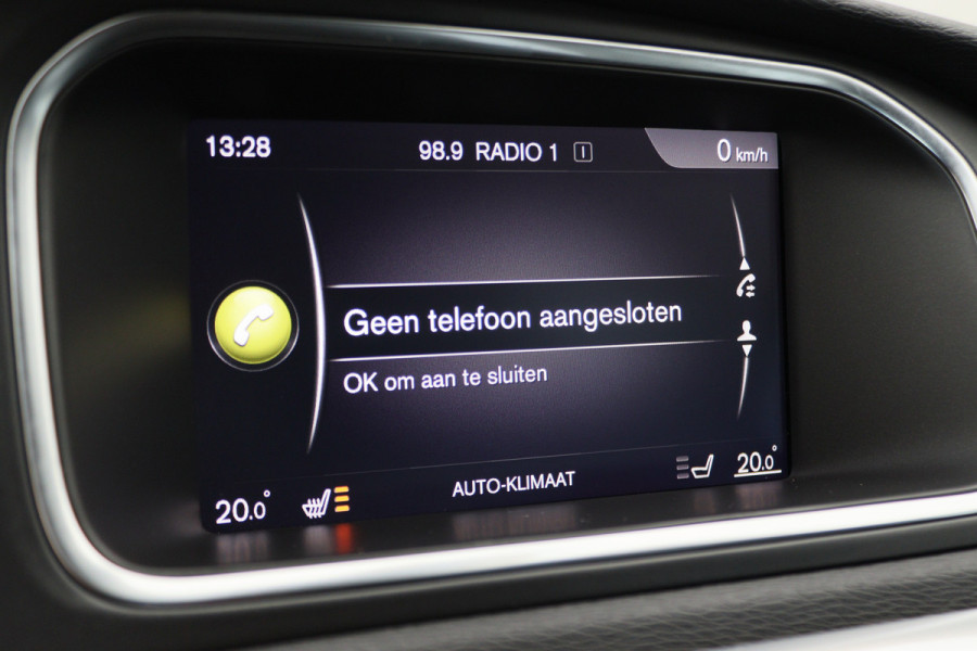 Volvo V40 2.0 T2 Nordic+ LED, PDC, Navigatie, Cruise, Stoelverwarming, Standkachel, City Safety