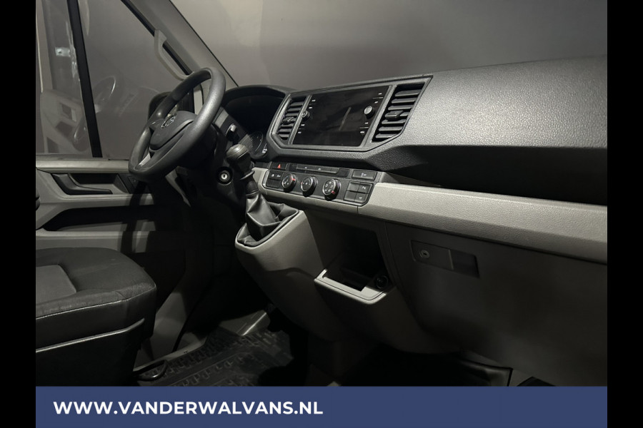 Volkswagen Crafter 2.0 TDI 140pk L4H3 L3H2 Euro6 Airco | Navigatie | Camera | 270gr achterdeuren Parkeersensoren, Apple carplay, android auto