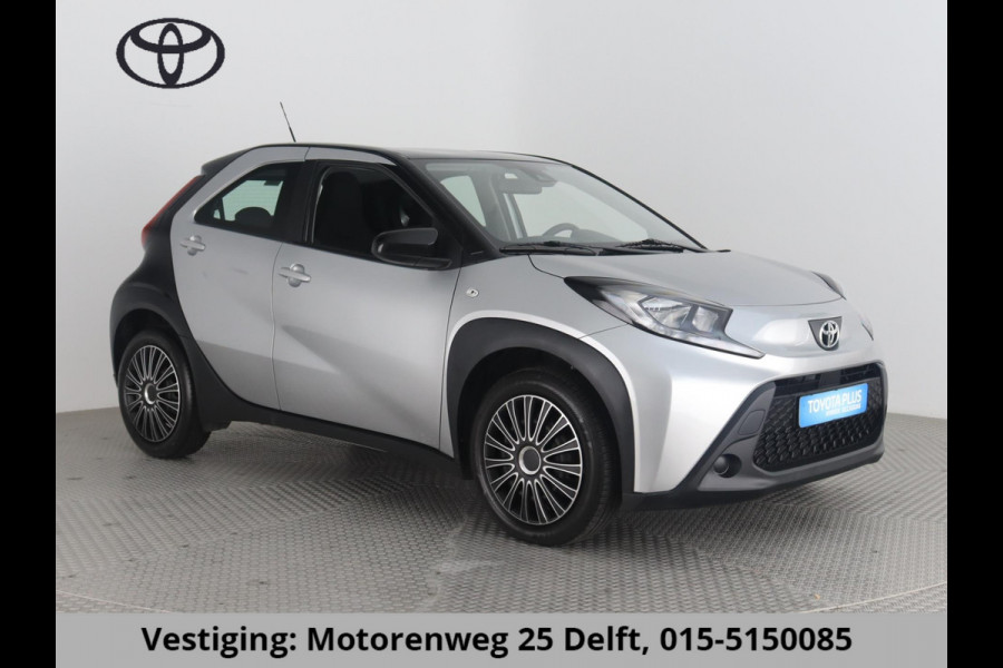 Toyota Aygo X 1.0 VVT-i PLAY BI-TONE BIJNA 2023 MET GARANTIE TOT 11-2032* CARPLAY NAVI.CAMERA.ACC.