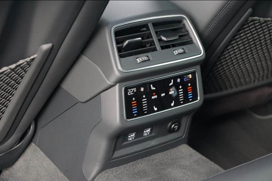 Audi A7 Sportback 55 TFSI 3.0 V6 Quattro Pro Line S / 62dkm NAP / NW. € 147.000,- / V6 T / B&O Audio / Head-Up / Panodak
