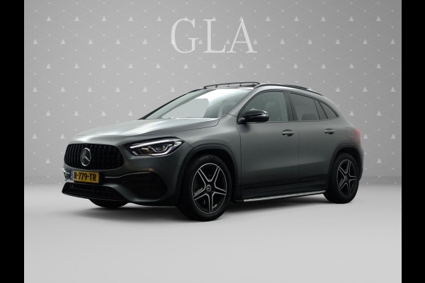 Mercedes-Benz GLA 200 AMG Night Edition Aut- Panodak I Leer I Widescreen I Sfeerverlichting I Matt grey