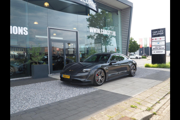 Porsche Taycan 4S Performance 84 kWh / Bijrijdersdisplay / Luchtvering / Achterasbesturing / Sport Chrono / Pano / Bose