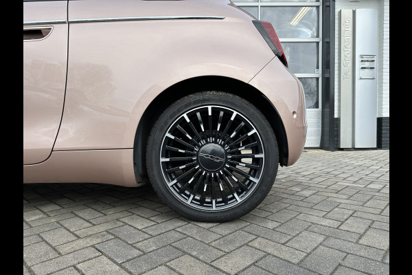 Fiat 500E 3+1 La Prima 42 kWh