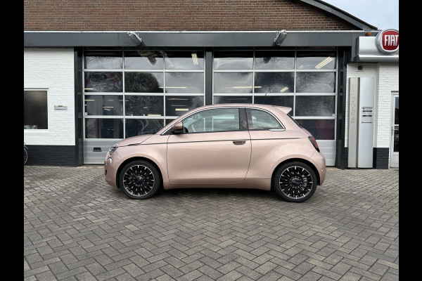 Fiat 500E 3+1 La Prima 42 kWh