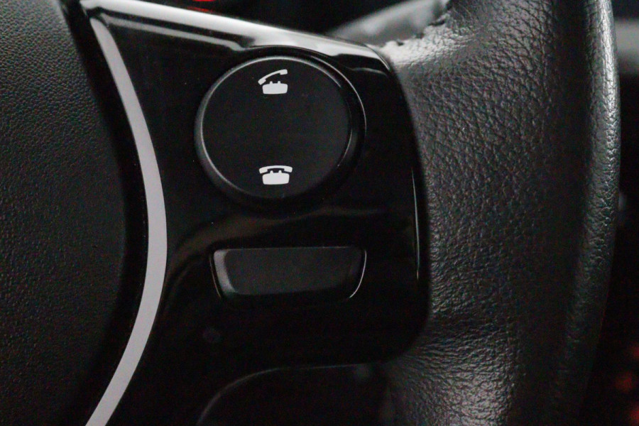 Toyota Aygo 1.0 VVT-i X-Joy | Apple Carplay & AndroidAUTO | Climate Control | Lichtmetalen velgen