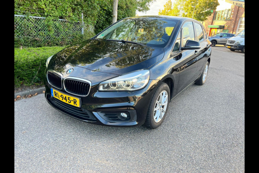 BMW 2 Serie 218i Active Tourer Automaat Navi