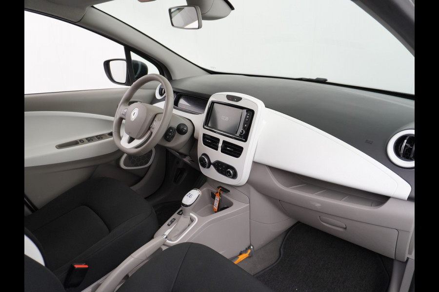 Renault ZOE R90 Life 41 kWh (11.095 na Subsidie) EIGEN-ACCU Navi Apple Carplay Android MultiMedia-vb. LED-V+A PDC ECC DAB Connected R-Link C Achteropkomend verkeer waarschuwing  interieur voorverwarming/(koeling) laatste beurt uitgevoerd bij 63.231km