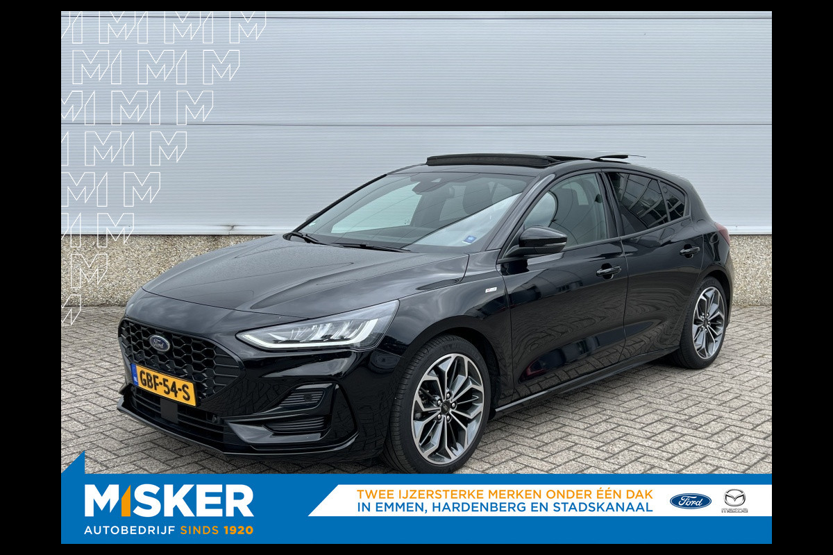 Ford Focus 1.0 EBH ST Line X 155pk PANODAK! DRIVERPACK! WINTERPACK!