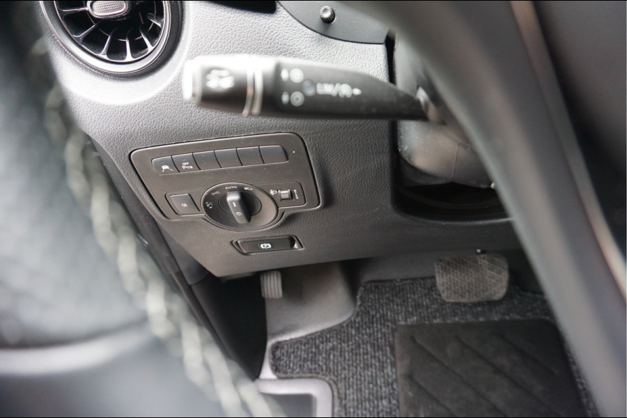 Mercedes-Benz Vito 116 CDI XL 9G-TRONIC / Dubbele cabine / Distronic / Camera / Parkeersensoren / Airco