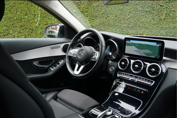 Mercedes-Benz C-Klasse C 200 Avantgarde Night | Distronic Keyless Trekhaak