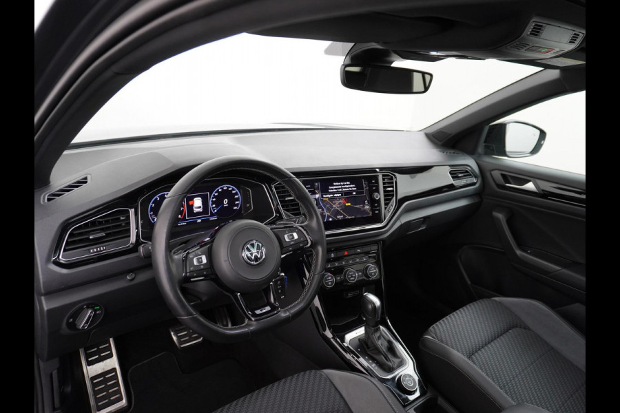 Volkswagen T-Roc 2.0 TSI 4Motion R 300pk | Pano | Apple Carplay | Rijmodi | Camera | Adapt. cruise| Wifi