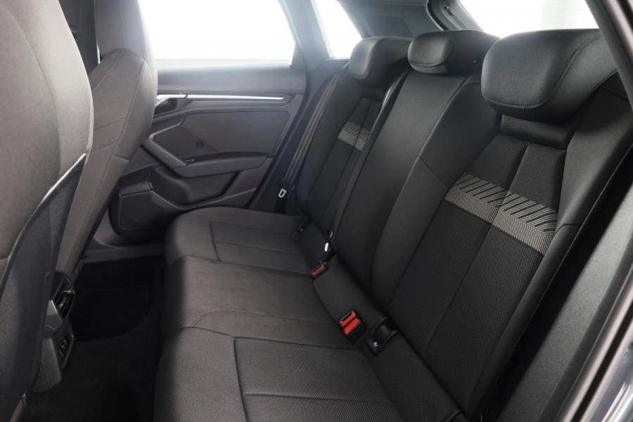 Audi A3 Sportback 35 TFSI Business edition 150pk S-tronic | Navigatie | Climatronic | Apple Carplay / Android Auto | Led verlichting
