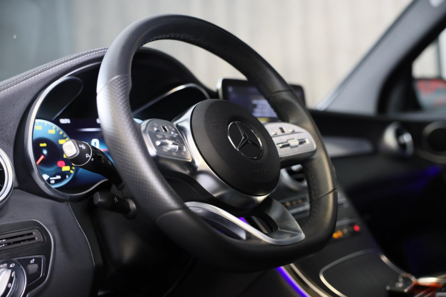 Mercedes-Benz GLC 300e 4MATIC AMG Premium Plus / Luchtvering / Head Up / Acc / Lane Assist / 360 Camera / Leder / Memory