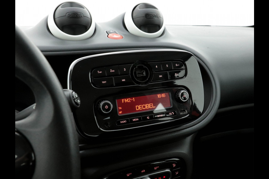 Smart Forfour 1.0 Pure Cool&Audio-Pack *CRUISE | ECC | RADIO-MP3 | COMFORT-SEATS*