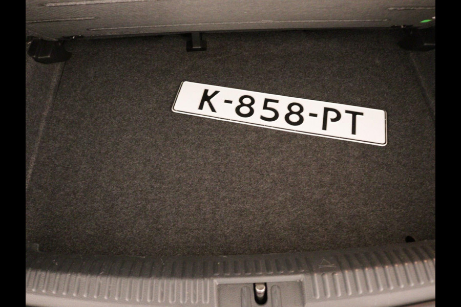 Volkswagen Polo 1.2 TSI Highline Panoramadak | NAVI | 90PK | Carplay