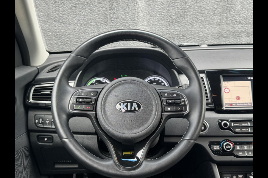 Kia Niro 1.6 GDi Hybrid ExecutiveLine Automaat | Leder | JBL | 18" Velgen | Stuur-/Stoelverwarming | Key-Less | Clima | PDC | Cruise | LED |