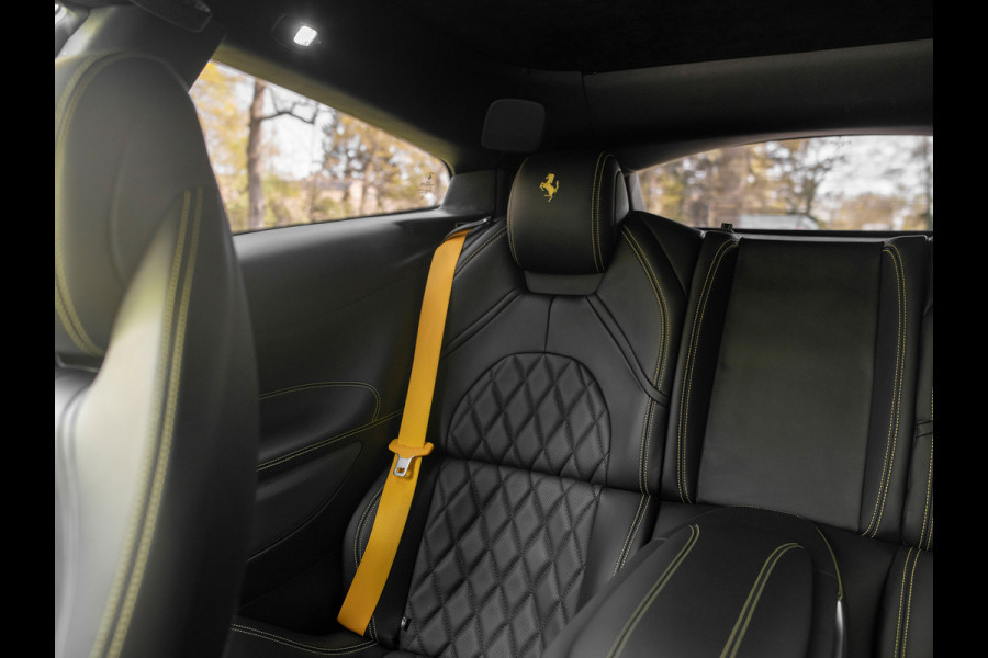 Ferrari GTC4 Lusso 6.3 V12 | Lift | Carbon Driver Zone | Pass. Display | Camera v+a | JBL