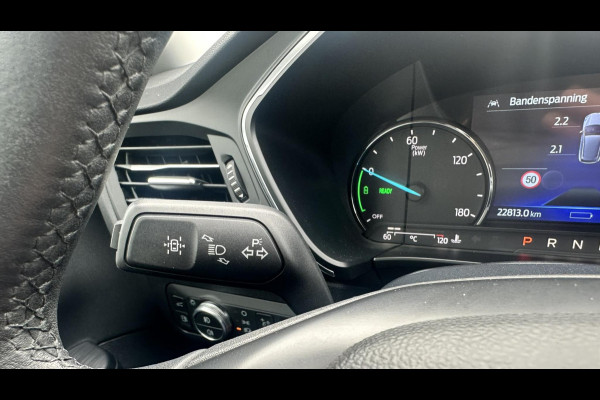 Ford Kuga 2.5 PHEV Titanium 225pk | Adaptive cruise control | Dodehoeksensoren | Achteruitrijcamera | Elektrische Achterklep