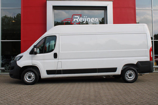 Fiat Ducato 33 2.2 MultiJet 140PK L3H2 | ACHTERUITRIJ CAMERA | APPLE CARPLAY/ANDROID AUTO | CRUISE CONTROL | 3-ZITS | CLIMATE CONTROL | NIEUWE BUS! | DODEHOEK DETECTIE | NIEUW MODEL JAAR! |