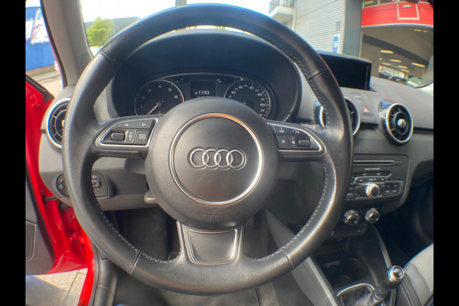 Audi A1 Sportback TFSI SPORT - Airco I PDC I Sport interieur I S/S I Stoel verwarming I Dealer onderhouden