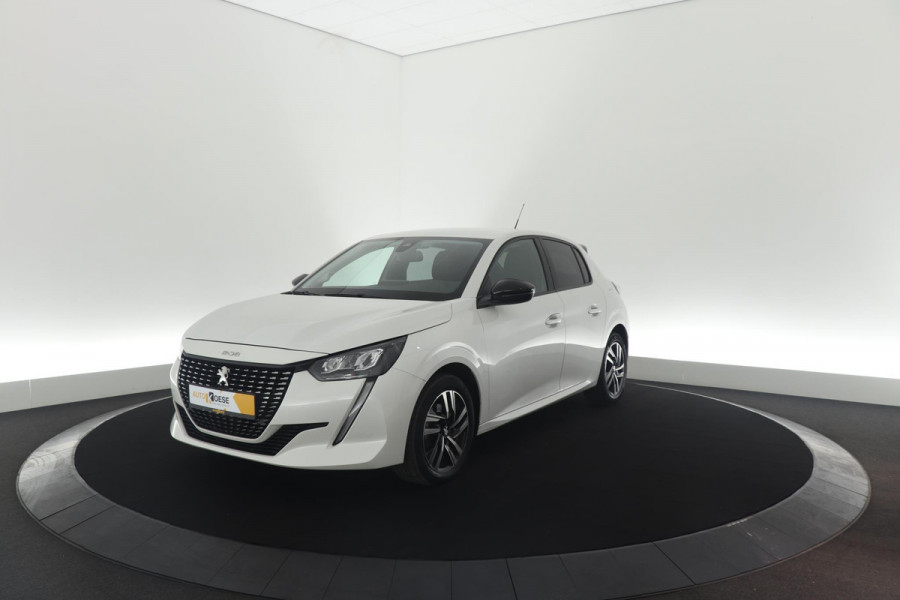 Peugeot 208 PureTech 100 EAT8 Allure | Camera | Apple Carplay | Parkeersensoren | Climate Control