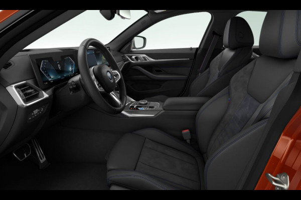 BMW i4 eDrive40 M-Sport Pro - Trekhaak - Driving Ass Prof - Head-Up - Parking Ass Plus