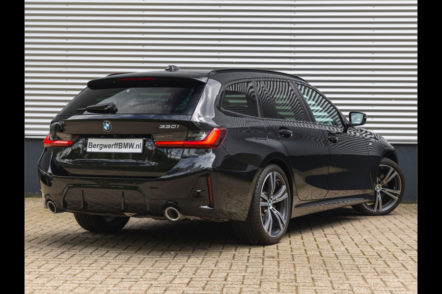 BMW 3 Serie Touring 330i M-Sport - Pano - Trekhaak - ACC - Head-up - Hifi - Camera