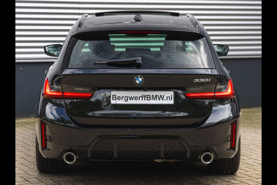 BMW 3 Serie Touring 330i M-Sport - Pano - Trekhaak - ACC - Head-up - Hifi - Camera