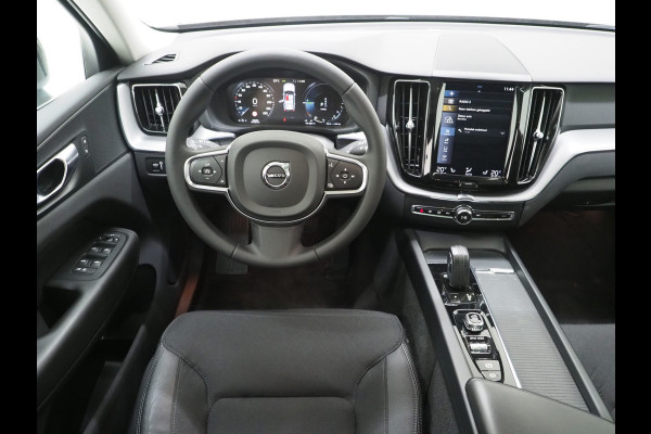 Volvo XC60 2.0 T8 Twin Engine AWD | Styling Pack | Panoramadak | Keyless | Camera