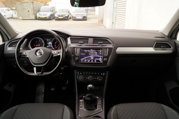 Volkswagen Tiguan 2.0 TDI 150pk Comfortline -NAVI-ECC-PDC-ACC-