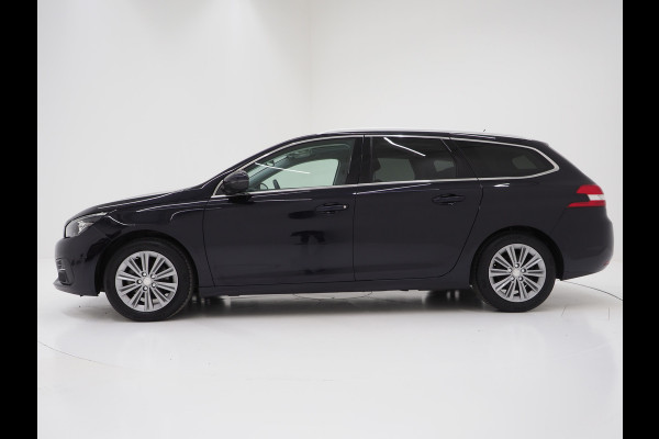 Peugeot 308 SW 1.2 PureTech Blue Lease Premium | Panoramadak | Carplay | Camera | Trekhaak