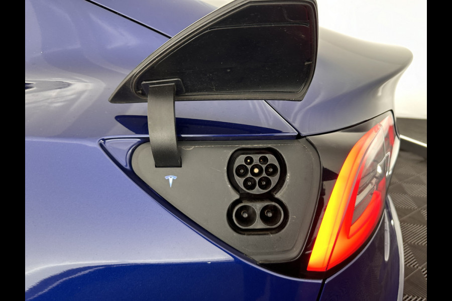 Tesla Model 3 Long Range 75 kWh AWD [ 3-Fase ] (INCL-BTW) *PANO | AUTO-PILOT | NAPPA-VOLLEDER | FULL-LED | MEMORY-PACK | SURROUND-VIEW | DAB | APP-CONNECT | VIRTUAL-COCKPIT | LANE-ASSIST | COMFORT-SEATS | 18"ALU*