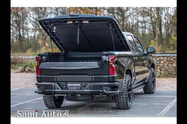 Chevrolet Silverado HIGH COUNTRY | PRIJS MET LPG EN DEKSEL VIRTUAL COCKPIT | BOM VOL | GMC DENALI | 6.2 V8 4X4 | GRIJSKENTEKEN | DUBBELE CABINE | PICK UP | DC | 5 PERSOONS | Voorraad Nr 2063 - 1568 |