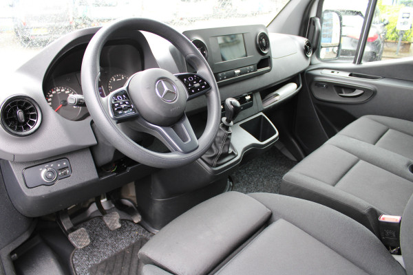 Mercedes-Benz Sprinter 317 CDI L2H2 360 Graden camera, MBUX met navigatie, Geveerde stoel