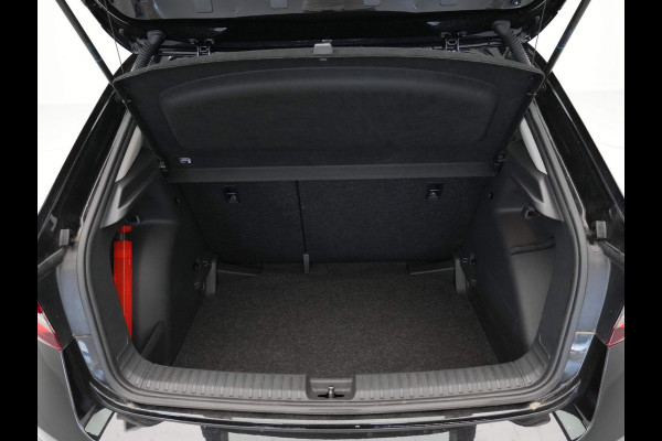 Škoda Fabia 1.0 TSI 95pk Ambition | Navigatie pakket | Carplay | Leder stuurwiel | Cruise control |