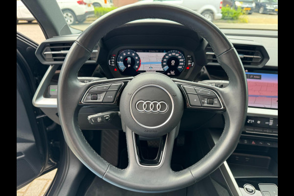 Audi A3 35 TFSI 150PK LED ACC Pano Navi Carplay Camera Lane