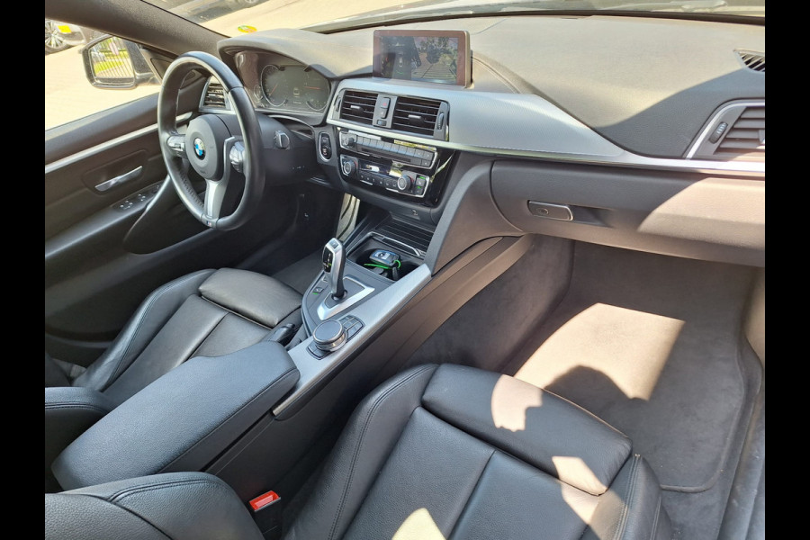 BMW 4 Serie Gran Coupé 420i M-Sport | Navi  Proff | DAB | Camera | Cruise Control | Sportstoelen | Vol Leer | Stoel Verwarming | Parkeer Sensoren | Zwarte Hemel | Electrisch Bedienbare Achterklep |