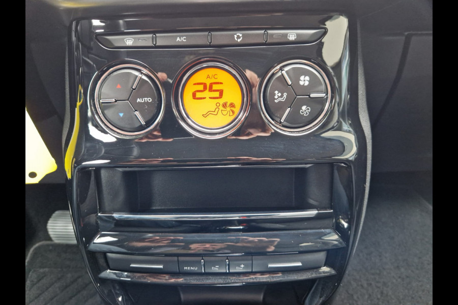 Citroën C3 1.2 PureTech Selection | AUTOMAAT | 2E EIGENAAR | 12MND GARANTIE | NAVI | CRUISE |