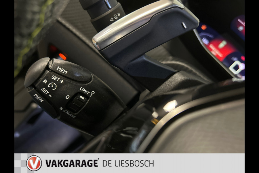 Peugeot 208 1.2 PureTech GT-line ,pano,stoelverw,camera,stoelverw,apple carplay